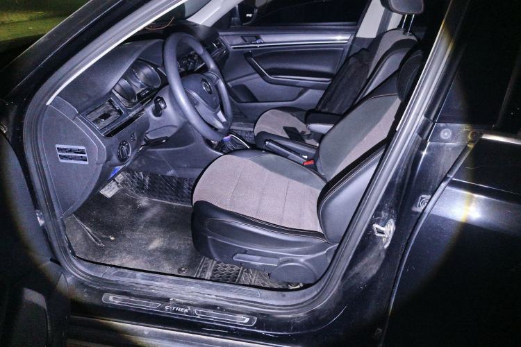 Used Volkswagen C-TREK 2017 1.6L Automatic Comfort Model Left Front Seat