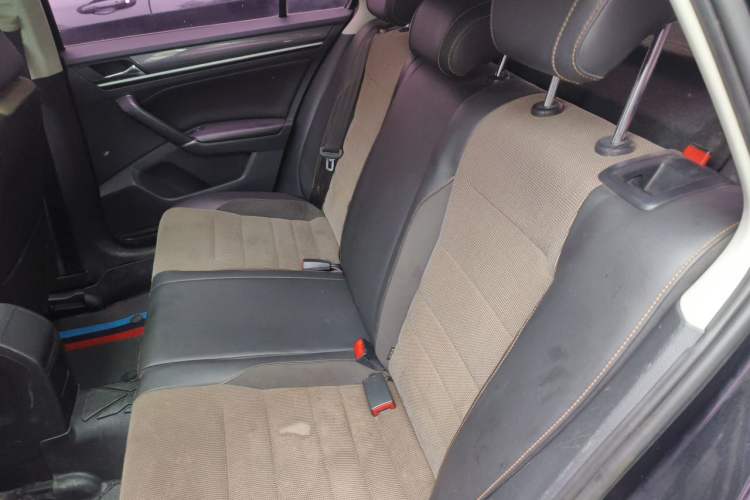 Used Volkswagen C-TREK 2017 230TSI DSG Comfort Version Left Rear Seat