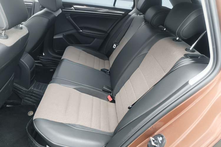 Used Volkswagen C-TREK 2017 1.6L Automatic Comfort Model Left Rear Seat