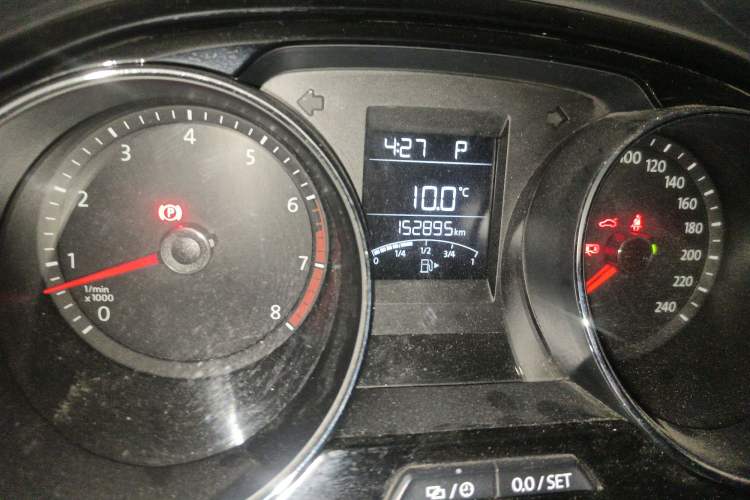 Used Volkswagen C-TREK 2017 1.6L Automatic Comfort Model Odometer Close Up