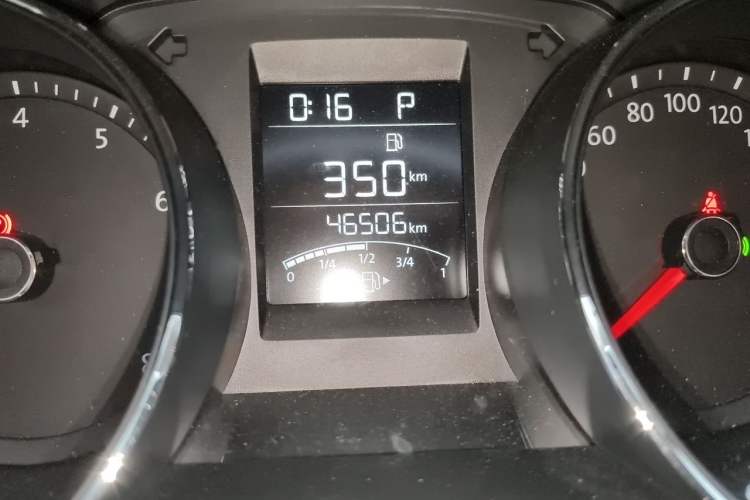 Used Volkswagen C-TREK 2017 1.6L Automatic Comfort Model Odometer Close Up