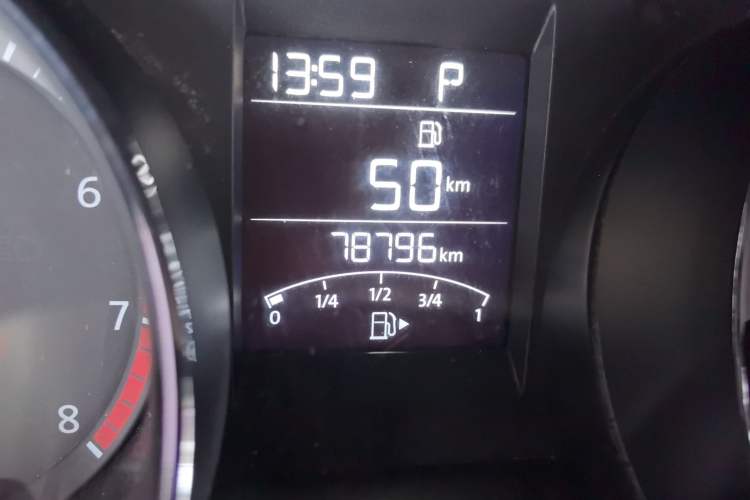Used Volkswagen C-TREK 2017 1.6L Automatic Comfort Model Odometer Close Up