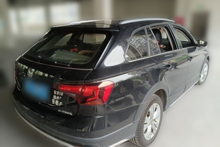 Used Volkswagen C-TREK 2017 1.6L Automatic Comfort Model Rear Right 45 Deg