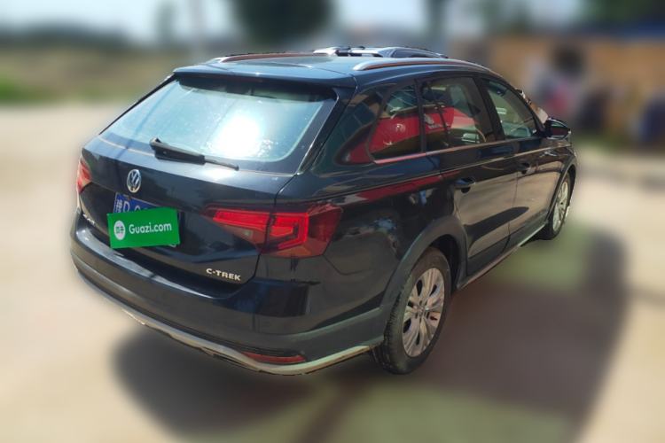 Used Volkswagen C-TREK 2017 1.6L Manual Comfort Model Rear Right 45 Deg