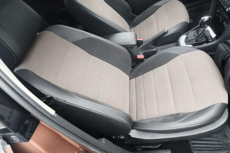 Used Volkswagen C-TREK 2017 1.6L Automatic Comfort Model Right Front Seat