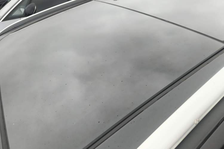 Used Volkswagen C-TREK 2017 1.6L Automatic Comfort Model Roof