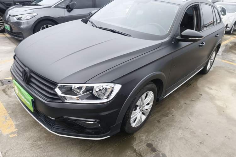 Used Volkswagen C-TREK 2017 1.6L Automatic Comfort Model Guazi used car, China used car export, Used car for sale, Used  cars, Cheapest cars for sale