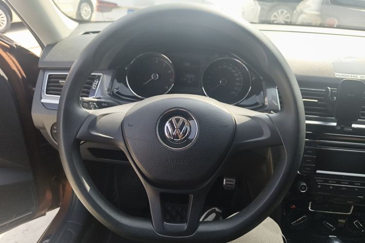 Used Volkswagen C-TREK 2017 1.6L Automatic Comfort Model Steering Wheel