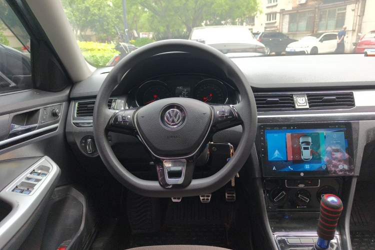 Used Volkswagen C-TREK 2017 1.6L Manual Comfort Model Steering Wheel