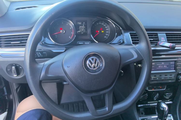 Used Volkswagen C-TREK 2017 1.6L Automatic Comfort Model Steering Wheel