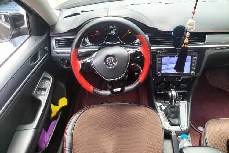 Used Volkswagen C-TREK 2017 1.6L Automatic Comfort Model Steering Wheel