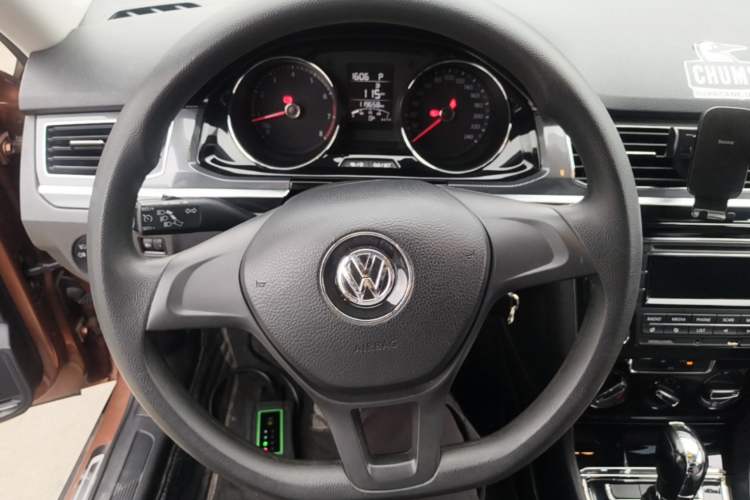 Used Volkswagen C-TREK 2017 1.6L Automatic Comfort Model Steering Wheel