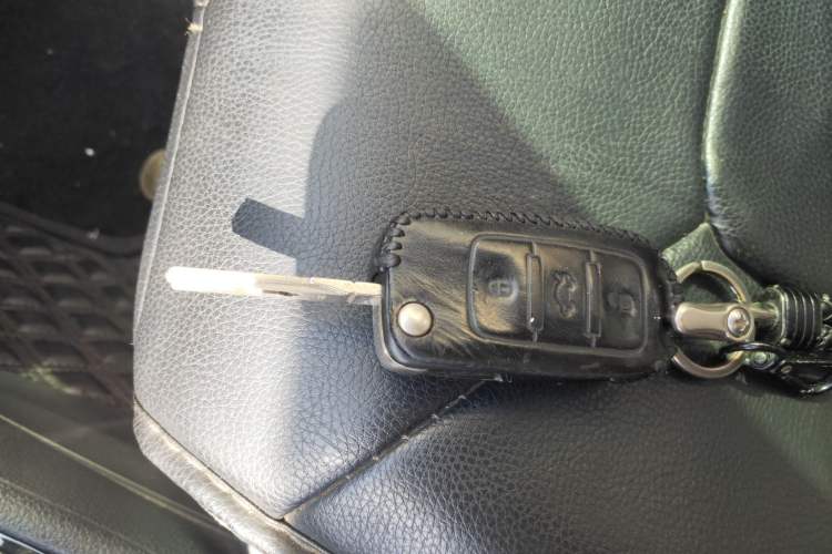Used Volkswagen C-TREK 2017 1.6L Manual Comfort Model Vehicle Key
