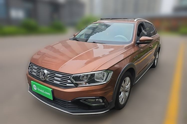 Used Volkswagen C-TREK 2017 1.6L Automatic Comfort Model Guazi used car, China used car export, Used car for sale, Used  cars, Cheapest cars for sale