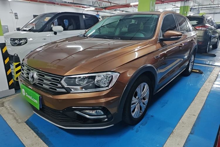 Used Volkswagen C-TREK 2017 1.6L Automatic Comfort Model Guazi used car, China used car export, Used car for sale, Used  cars, Cheapest cars for sale
