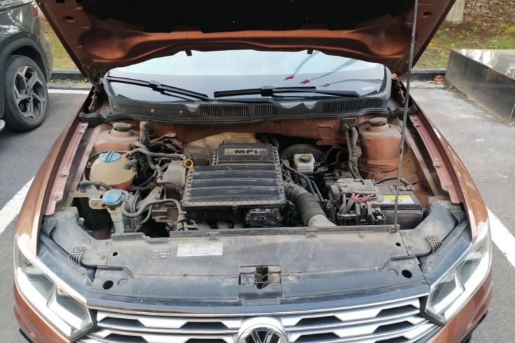 Used Volkswagen C-TREK 2017 1.6L Automatic Comfort Model Engine Bay