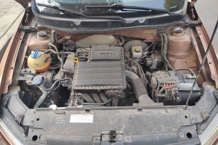 Used Volkswagen C-TREK 2017 1.6L Automatic Comfort Model Engine Bay