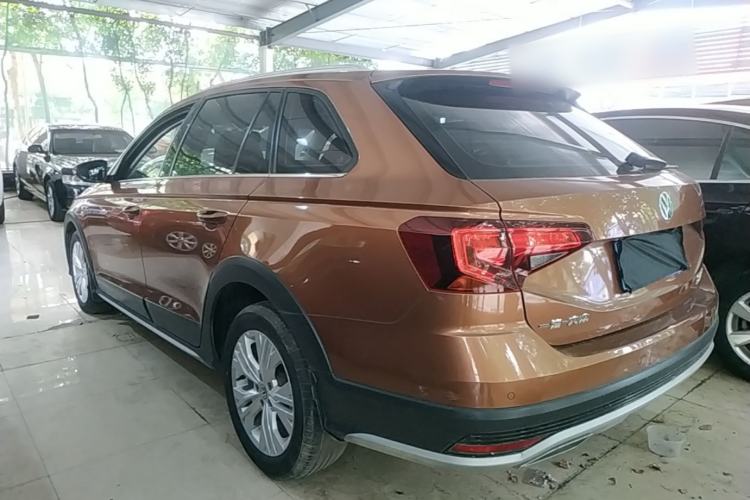 Used Volkswagen C-TREK 2017 230TSI DSG Comfort Version Exterior 2