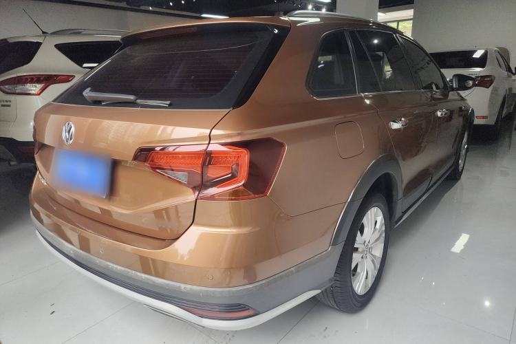 Used Volkswagen C-TREK 2017 1.6L Automatic Comfort Model Exterior 3
