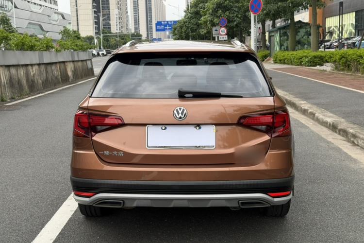 Used Volkswagen C-TREK 2017 230TSI DSG Comfort Version Exterior 5