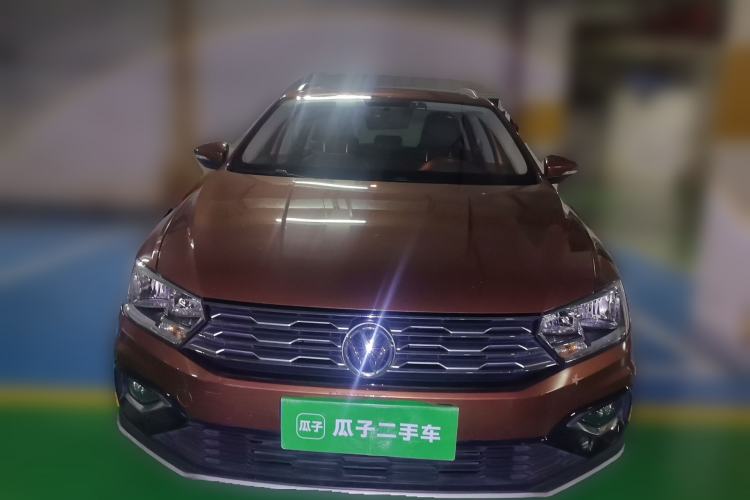 Used Volkswagen C-TREK 2017 1.6L Automatic Comfort Model Front