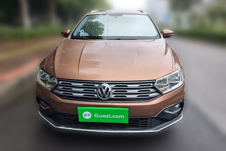 Used Volkswagen C-TREK 2017 230TSI DSG Comfort Version Front