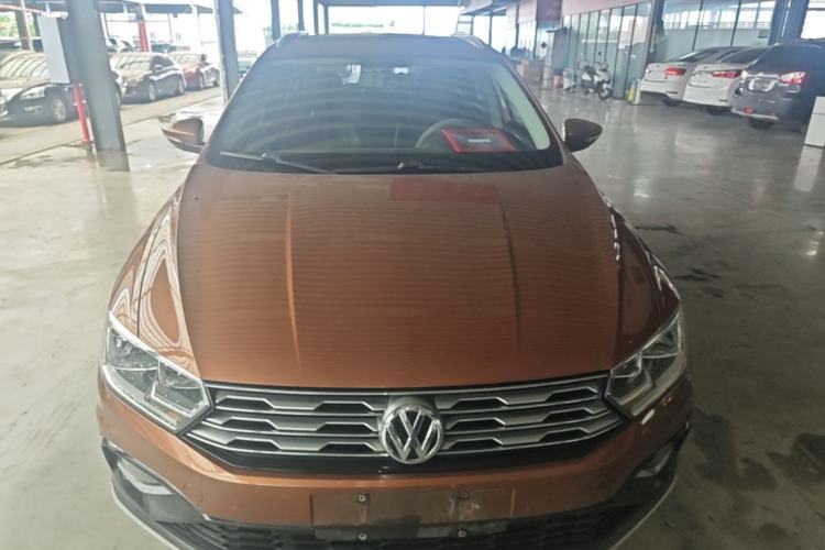 Used Volkswagen C-TREK 2017 1.6L Automatic Comfort Model Front