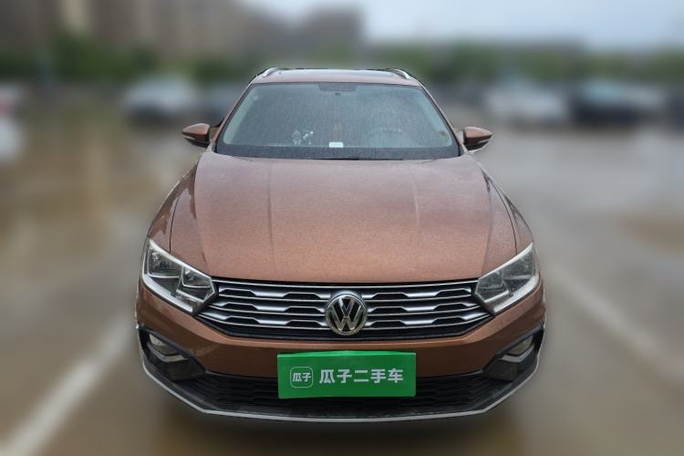Used Volkswagen C-TREK 2017 1.6L Automatic Comfort Model Front