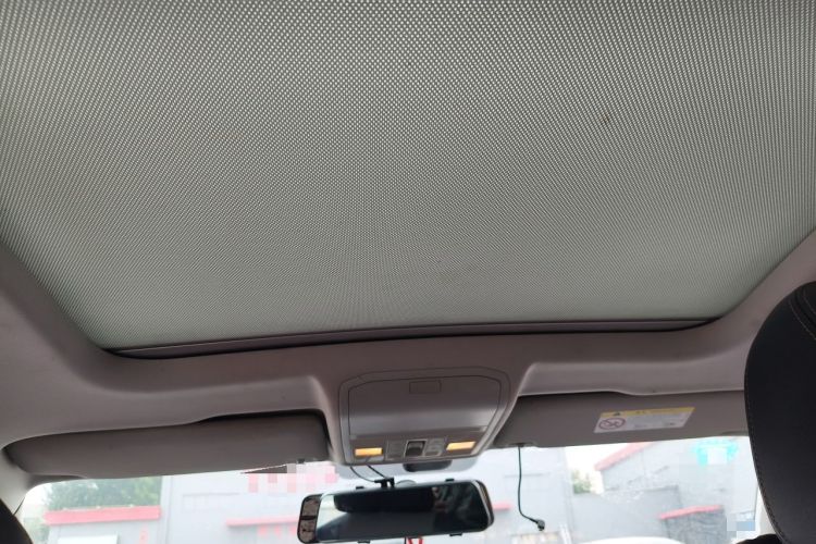 Used Volkswagen C-TREK 2017 1.6L Automatic Comfort Model Headliner