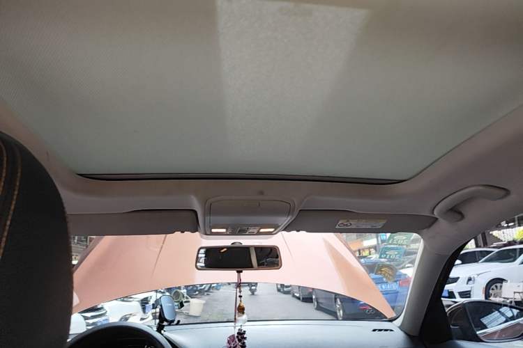Used Volkswagen C-TREK 2017 230TSI DSG Comfort Version Headliner