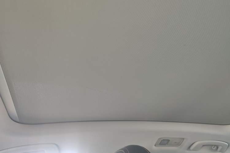 Used Volkswagen C-TREK 2017 1.6L Automatic Comfort Model Headliner