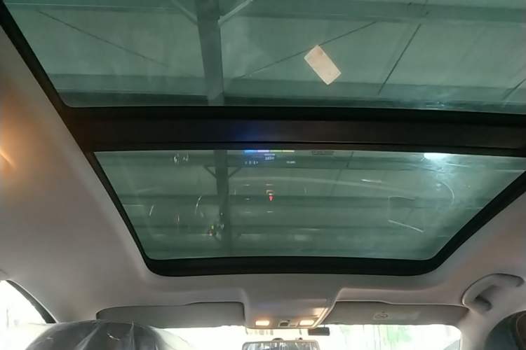 Used Volkswagen C-TREK 2017 230TSI DSG Comfort Version Headliner