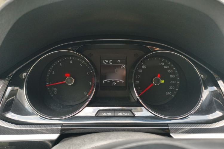 Used Volkswagen C-TREK 2017 230TSI DSG Comfort Version Instrument Cluster