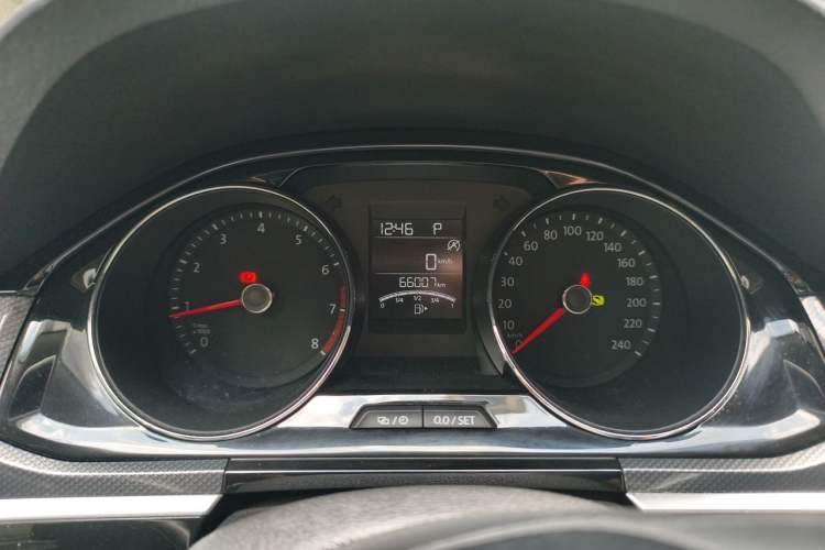 Used Volkswagen C-TREK 2017 230TSI DSG Comfort Version Instrument Cluster