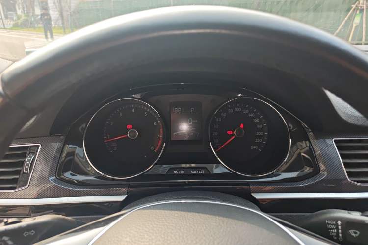 Used Volkswagen C-TREK 2017 230TSI DSG Comfort Version Instrument Cluster
