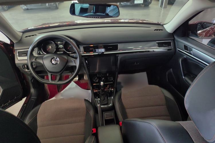 Used Volkswagen C-TREK 2017 1.6L Automatic Comfort Model Interior 2