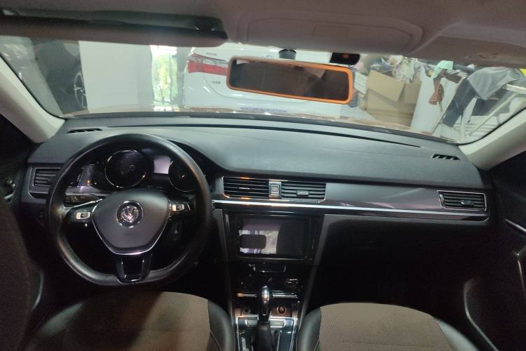 Used Volkswagen C-TREK 2017 1.6L Automatic Comfort Model Interior 3