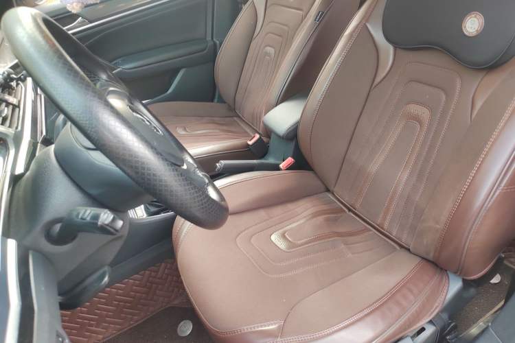 Used Volkswagen C-TREK 2017 1.6L Automatic Comfort Model Left Front Seat