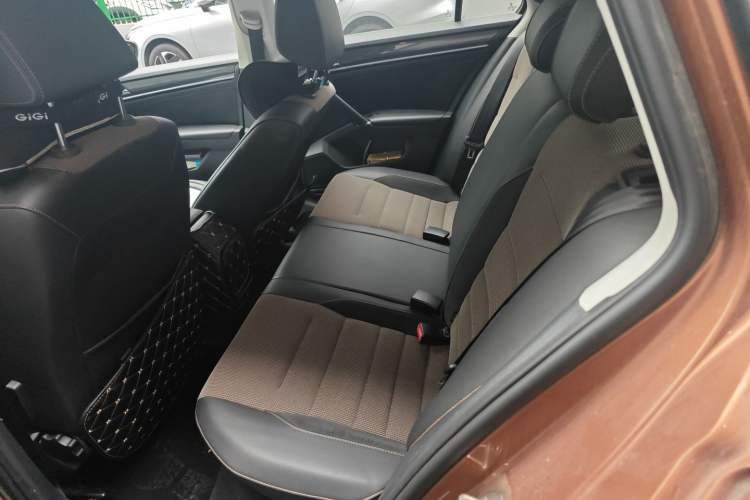 Used Volkswagen C-TREK 2017 230TSI DSG Comfort Version Left Rear Seat