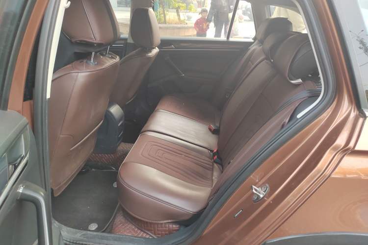 Used Volkswagen C-TREK 2017 1.6L Automatic Comfort Model Left Rear Seat