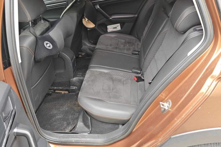 Used Volkswagen C-TREK 2017 1.6L Automatic Luxury Model Left Rear Seat