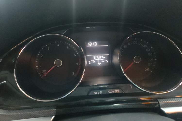 Used Volkswagen C-TREK 2017 1.6L Automatic Comfort Model Odometer Close Up