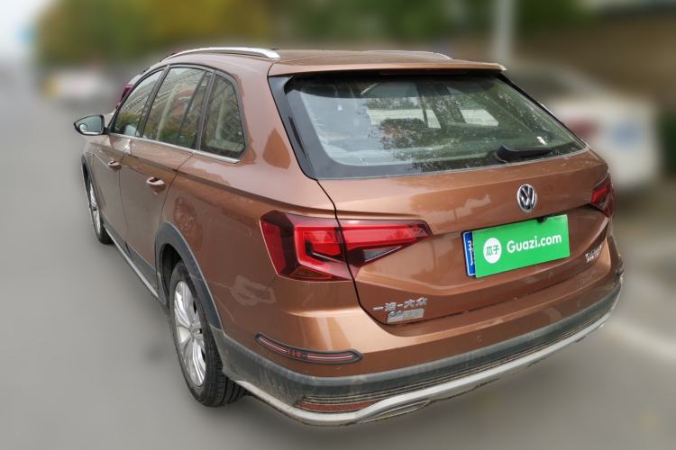 Used Volkswagen C-TREK 2017 230TSI DSG Comfort Version Rear Left 45 Deg