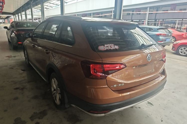 Used Volkswagen C-TREK 2017 1.6L Automatic Comfort Model Rear Left 45 Deg