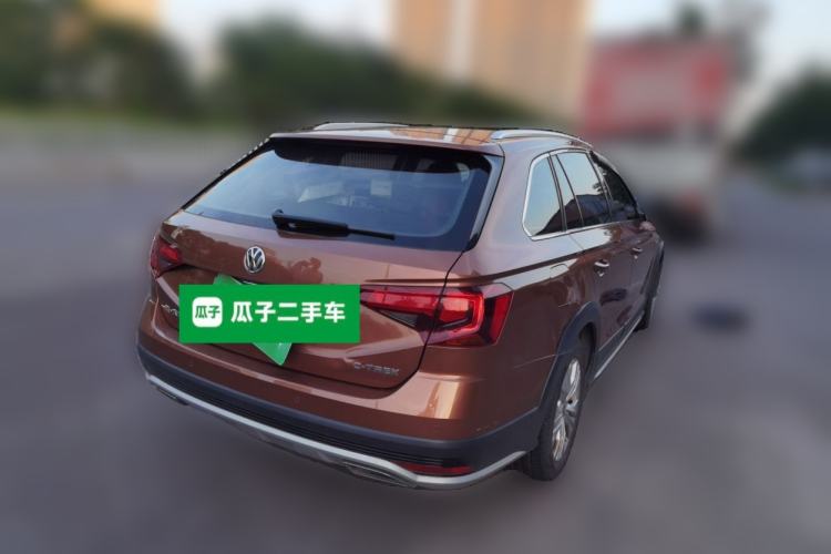Used Volkswagen C-TREK 2017 1.6L Automatic Comfort Model Rear Right 45 Deg