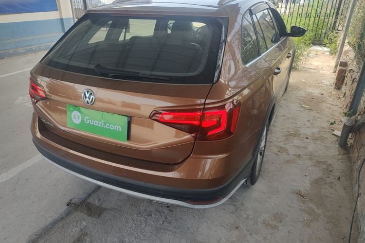 Used Volkswagen C-TREK 2017 1.6L Automatic Comfort Model Rear Right 45 Deg