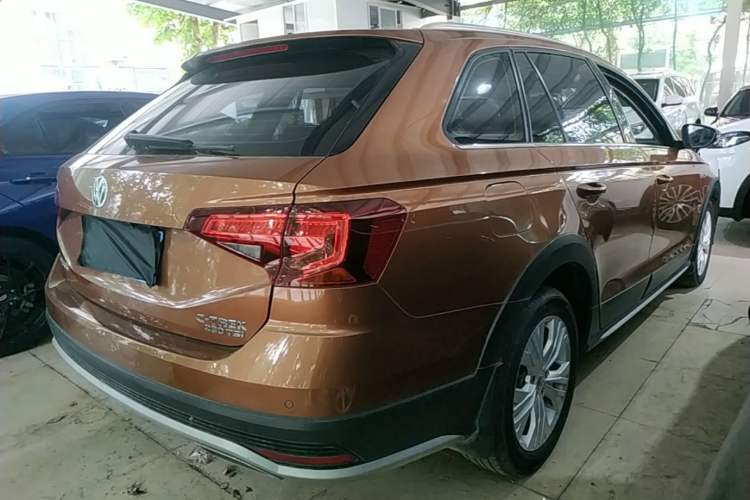 Used Volkswagen C-TREK 2017 230TSI DSG Comfort Version Rear Right 45 Deg