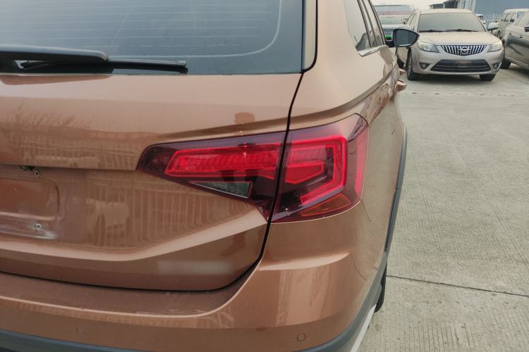 Used Volkswagen C-TREK 2017 1.6L Automatic Comfort Model Right Rear Taillight