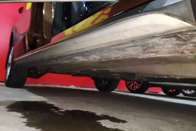 Used Volkswagen C-TREK 2017 1.6L Automatic Comfort Model Right Side Sill
