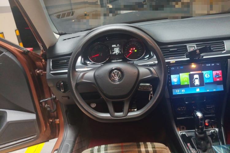 Used Volkswagen C-TREK 2017 1.6L Automatic Comfort Model Steering Wheel